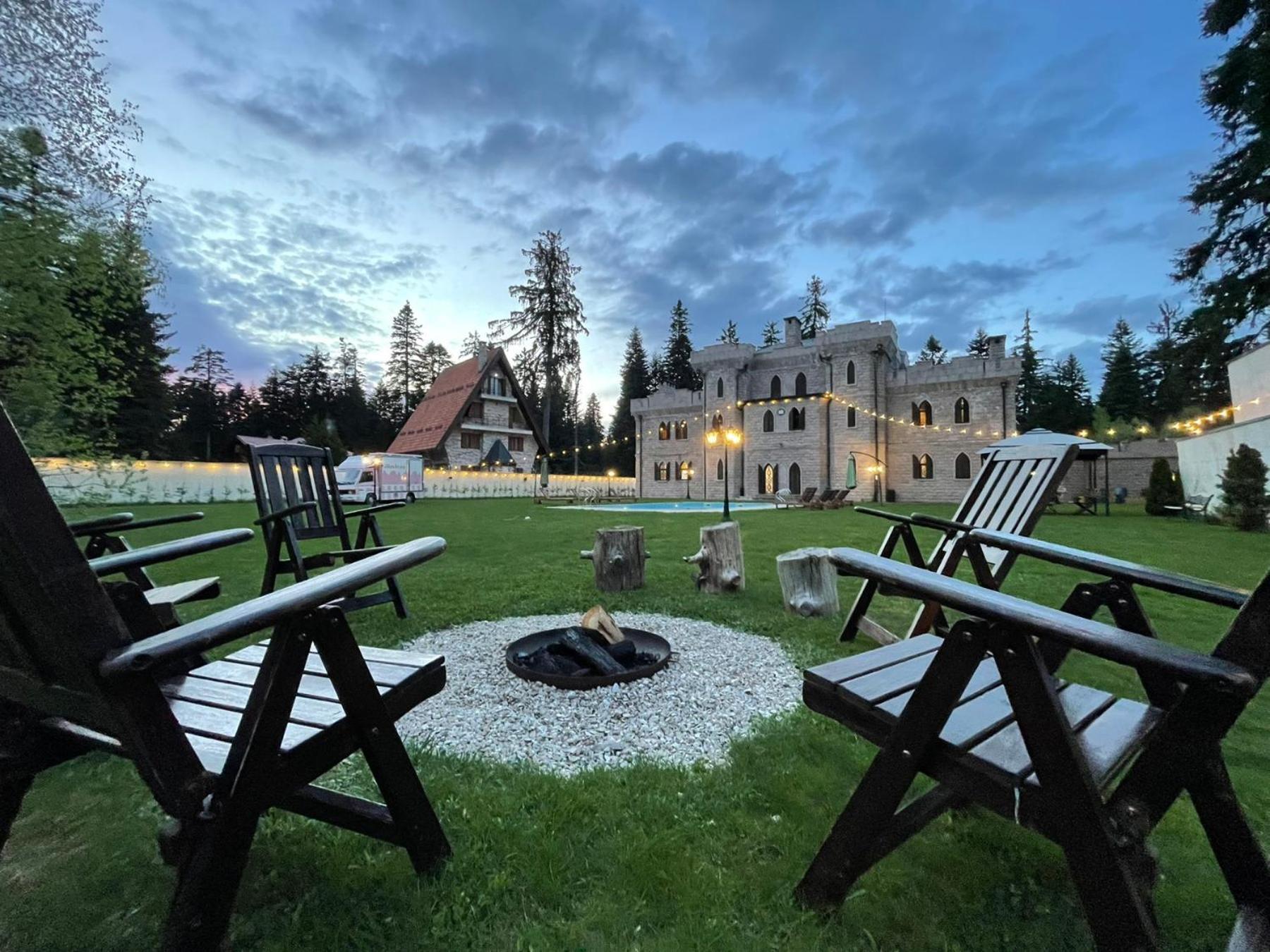 The Castle - Your Unique Way Of Retreat Borovec Exteriér fotografie